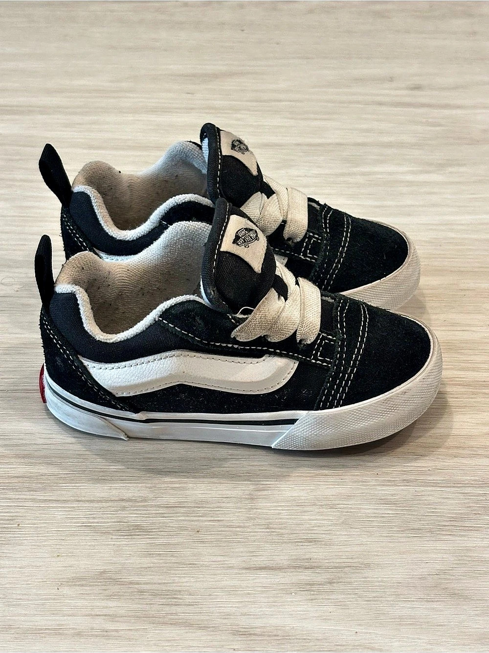 Vans  knu Skool Sneakers Black & White Kids Toddlers US 8